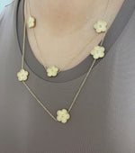 Load image into Gallery viewer, Double daisy necklace
