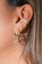 Load image into Gallery viewer, Greta Earcuff
